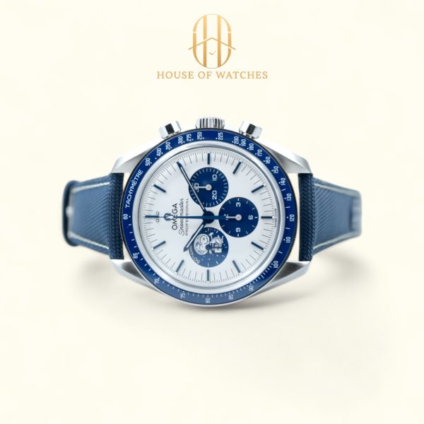 Omega Speedmaster Silver Snoopy Award 310.32.42.50.02.001